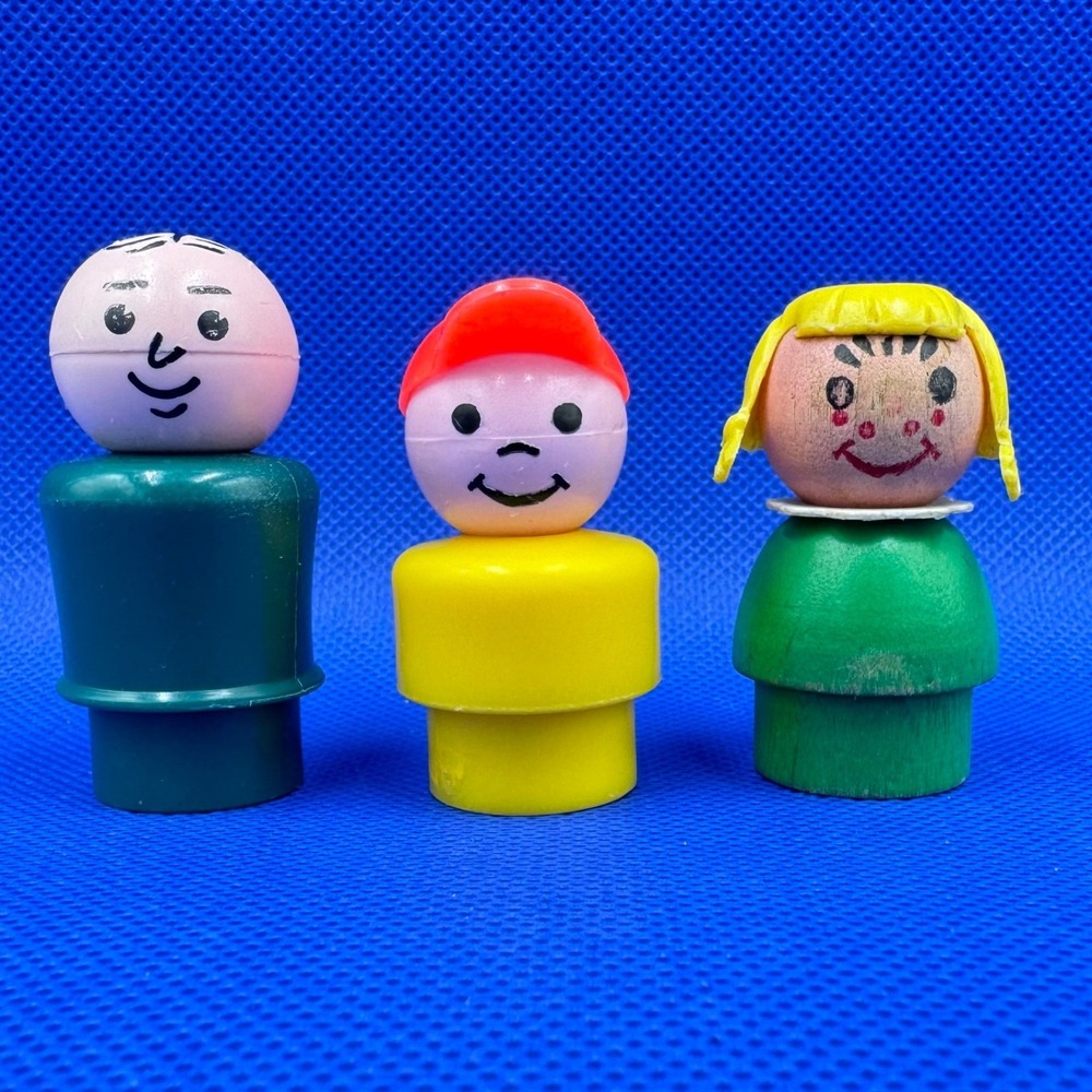 Vintage Fisher Price Little People Figures Dad Boy Girl Wood Plastic Set-3 Retro